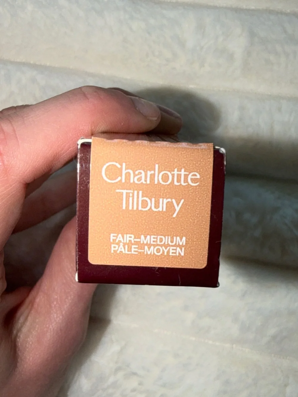 Charlotte Tilbury Hollywood Contour Wand | Light Medium | Viral Contour